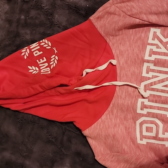 Pink hooded sweatshirt - Picture 2 of 4
